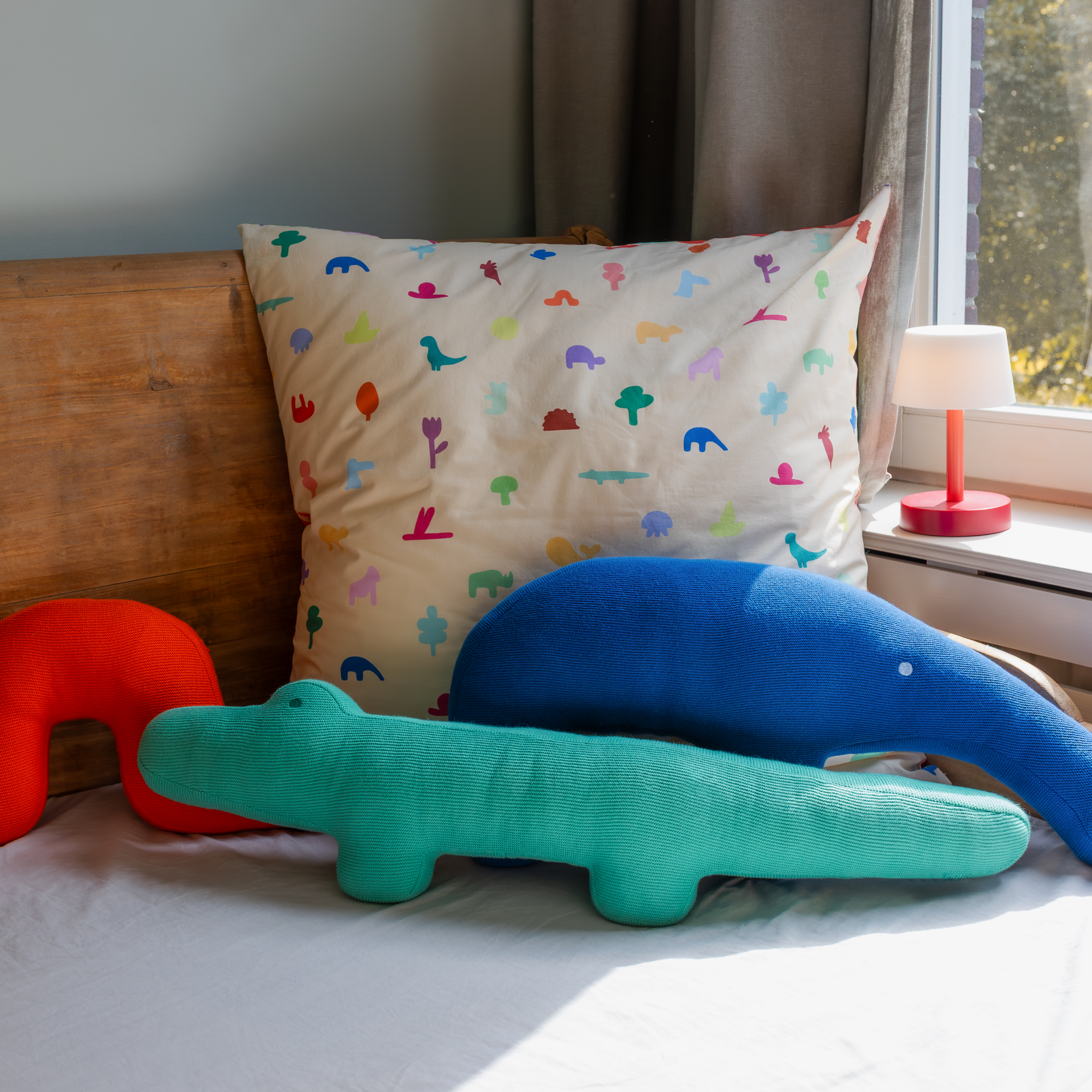 Knuffelkussen 'Kroko Karl'
